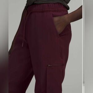NWT!! lululemon Relaxed MR Cargo Pant